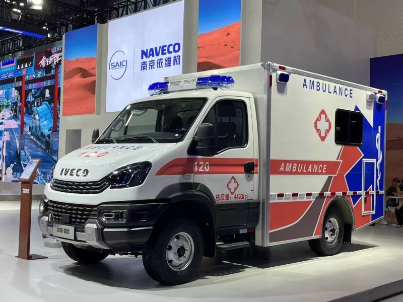 سيارة إسعاف طبية لفيكو 4wd